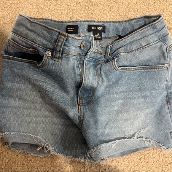 Hudson Sz 10 Girls Blue Denim Jean Shorts Mid Rise Short Adjustable Waist - Picture 2 of 4